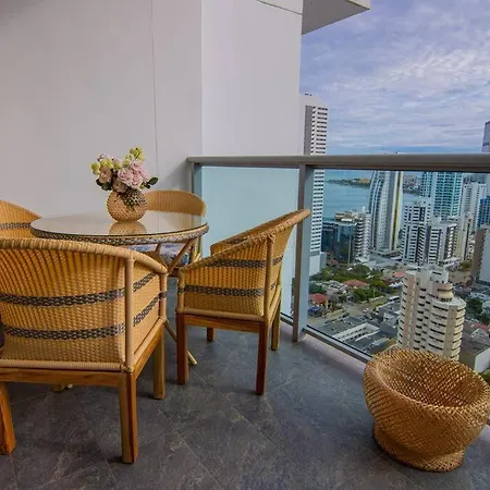 Luxury 1 Bedroom In 29th Floor - Infinitum Cartagena